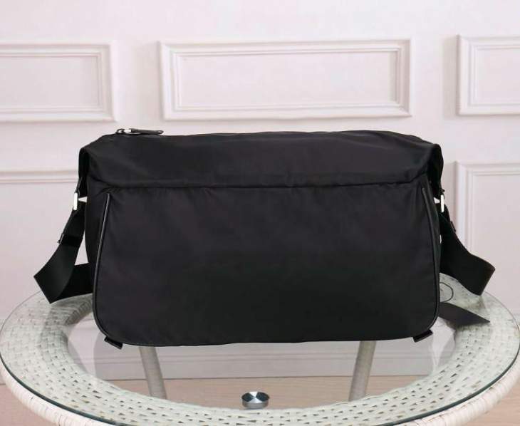 Picture of Prada Mens Bags _SKUfw238758806fw